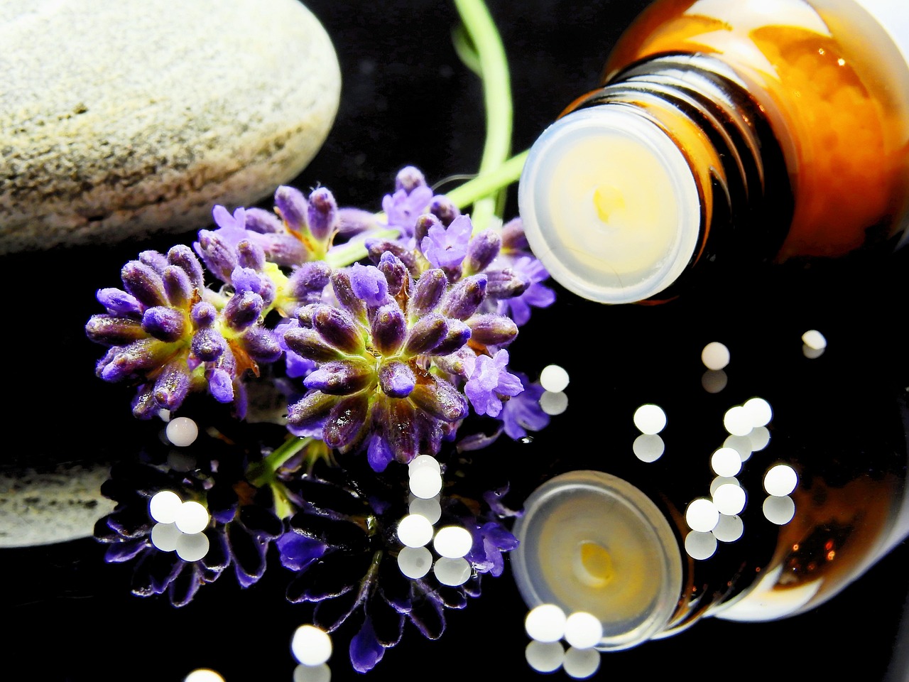 Globules, medicine, health — illustrating Cagrilintide: The Amylin Analog, Explained