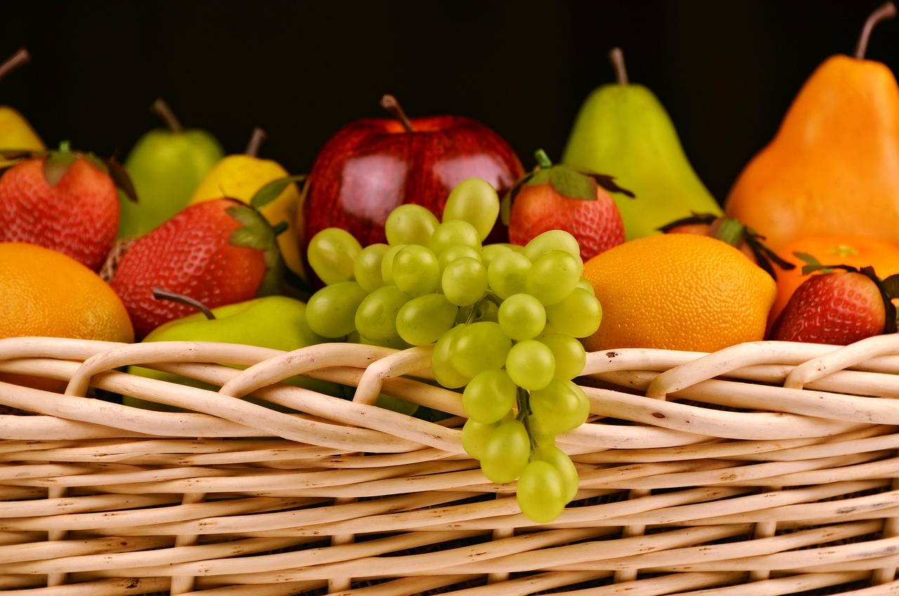 Fruits, fresh, basket — illustrating GLP-1s for Maintenance vs Active Loss