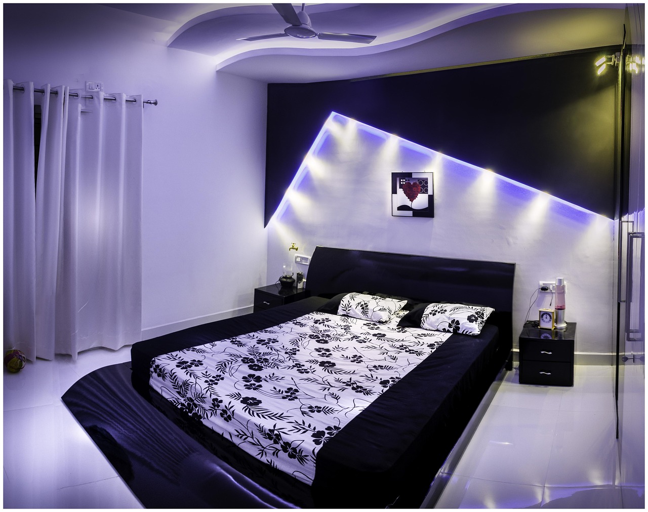 Bed, bedroom, theatre lights — illustrating GLP-1s for Sleep Apnea: Reading the SURMOUNT-OSA Data