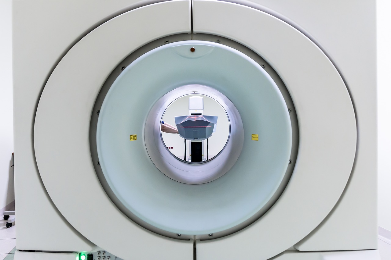 Mri, magnetic resonance imaging, diagnostics — illustrating Macro Split for Fat Loss: Calories First, Then Macros