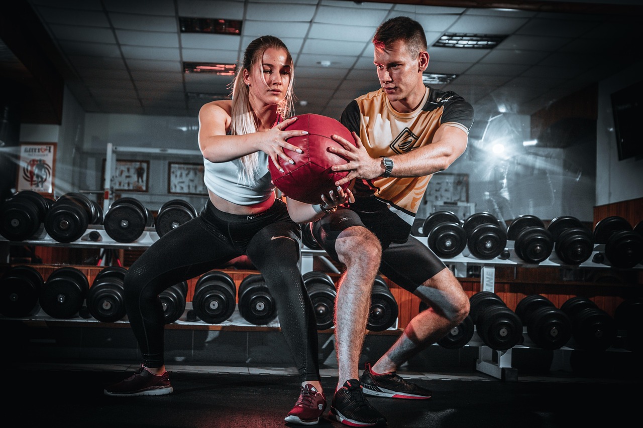 Man, woman, workout — illustrating Overtraining Syndrome: Myth, Reality, and the Gray Zone