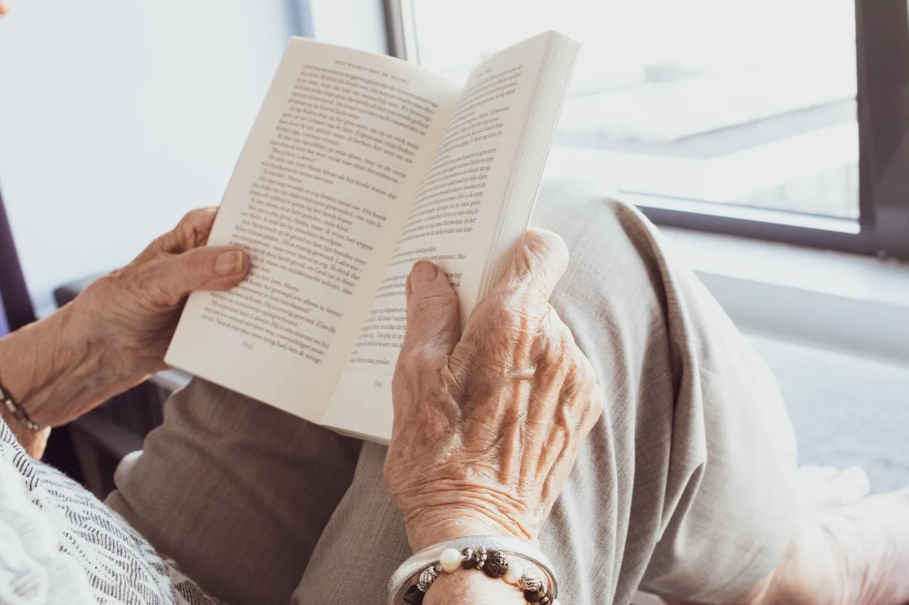 Hands, old, old age — illustrating Senolytics: Clearing Old Cells, Cautiously