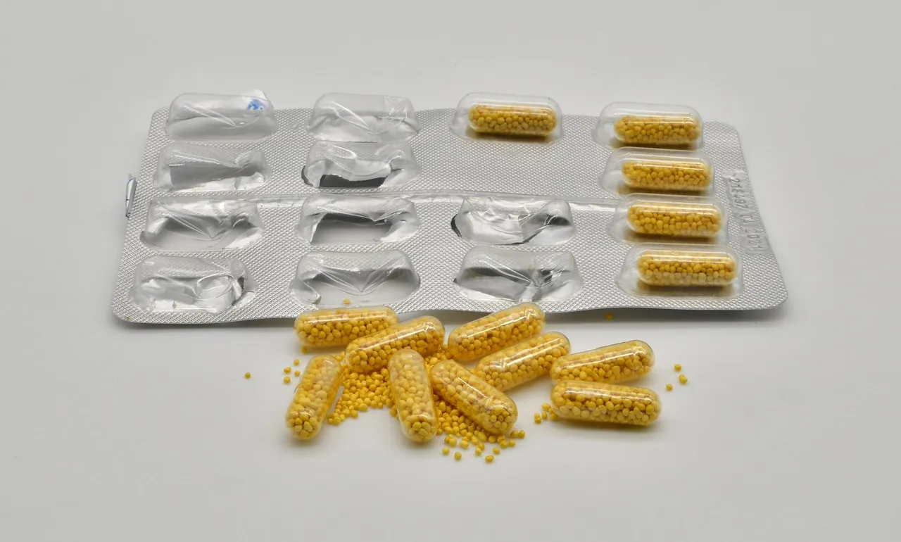 Tablets, vitamins, health — illustrating Taurine and Aging: Reading the Findings
