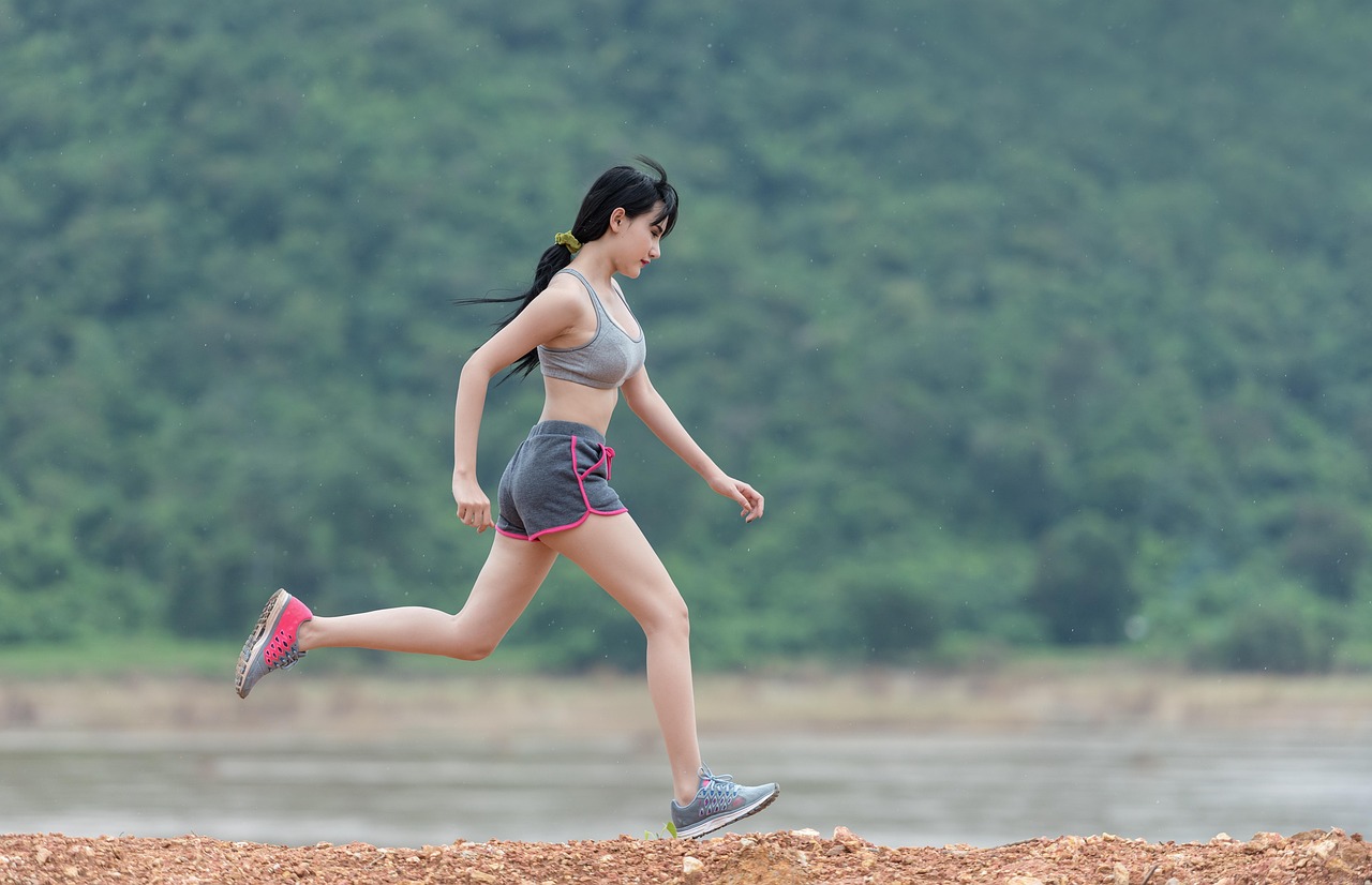 Woman, running, run — illustrating VO2 Max and Lifespan: The Most Underrated Longevity Marker